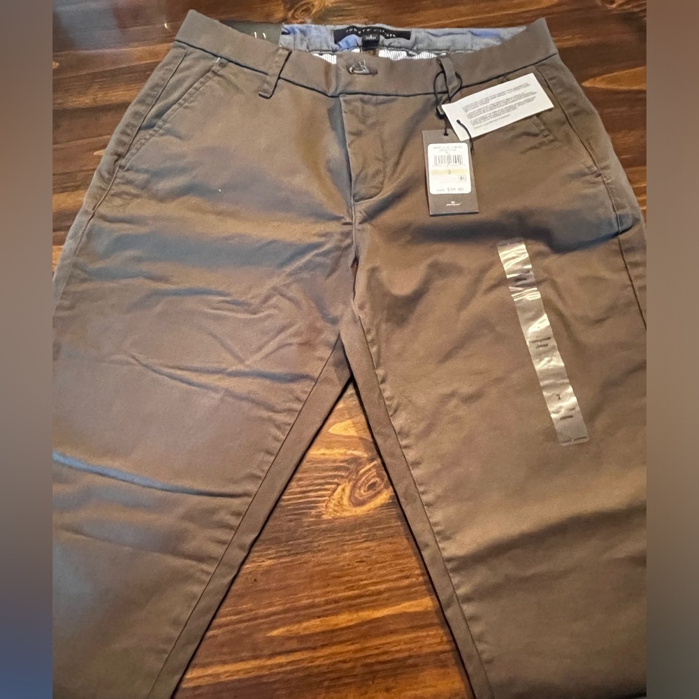 NWT Tommy Hilfiger chinos